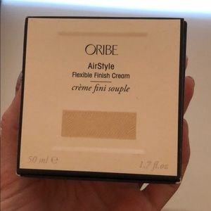 Makeup - Oribe Airstyle Flexible Finish Cream NEW IN BOX Makeup - Oribe Airstyle Flexible Finish Cream NEW IN BOX